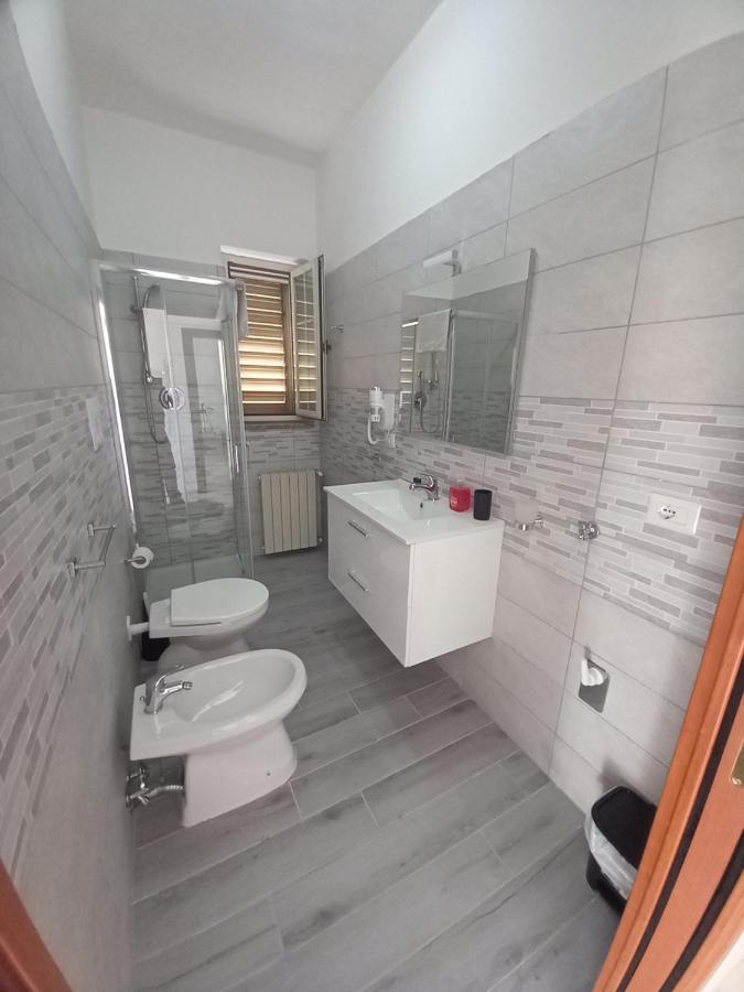 Il Girasole Formia Guesthouse Rooms Экстерьер фото