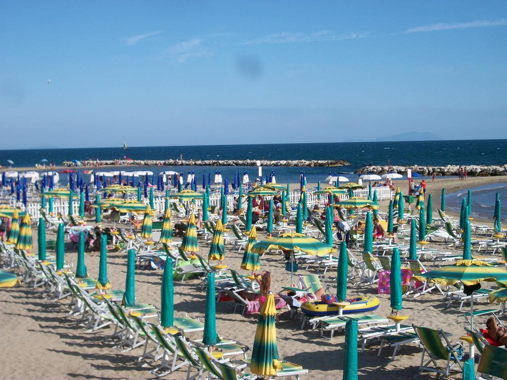 Il Girasole Formia Guesthouse Rooms Экстерьер фото
