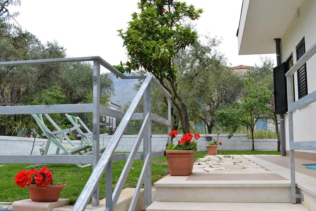 Il Girasole Formia Guesthouse Rooms Экстерьер фото